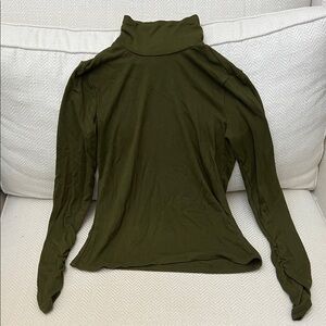 Banana Republic Olive Green Turtleneck | S